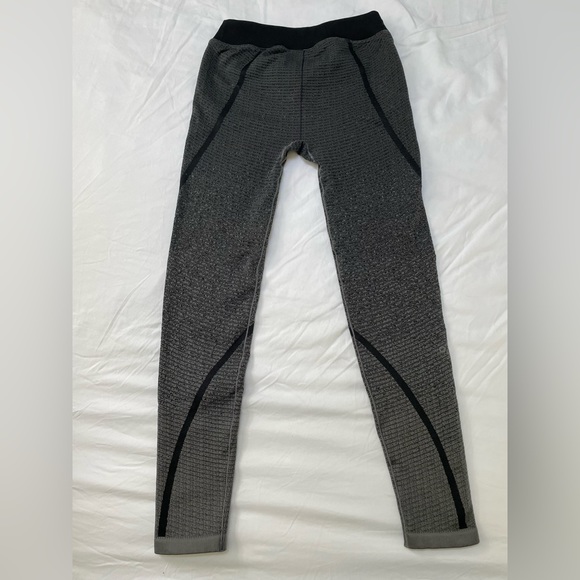 Adidas // Workout Leggings // Wrap Waist Detail // Medium Fits Like Small - Picture 3 of 11